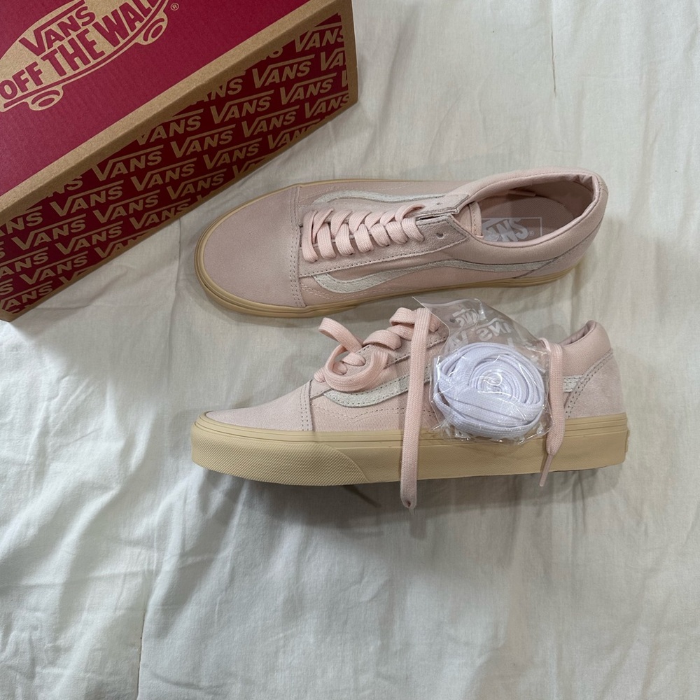 Vans Women's Blush Pink Sneakers